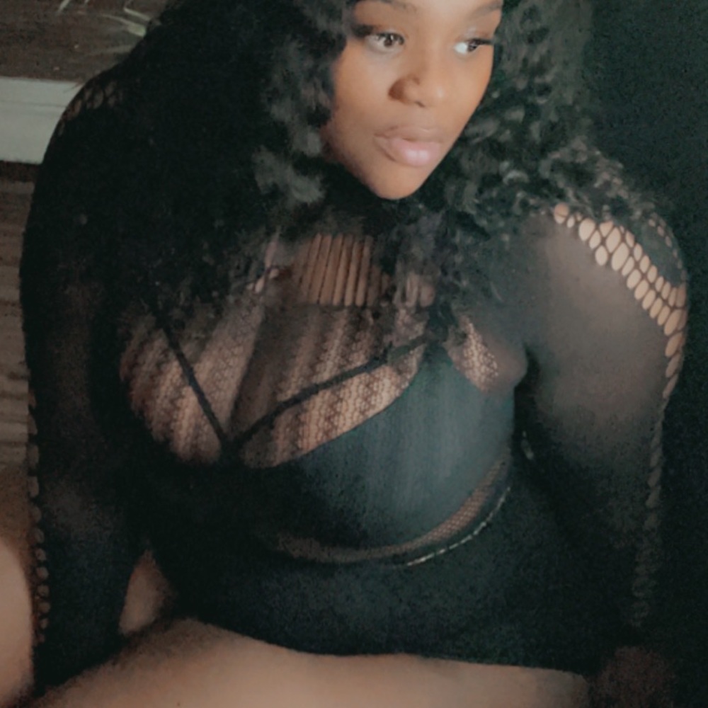🆕 ❤️♥️Sexy Black mesh bodysuit. Dress this up under your jacket or cardigan
